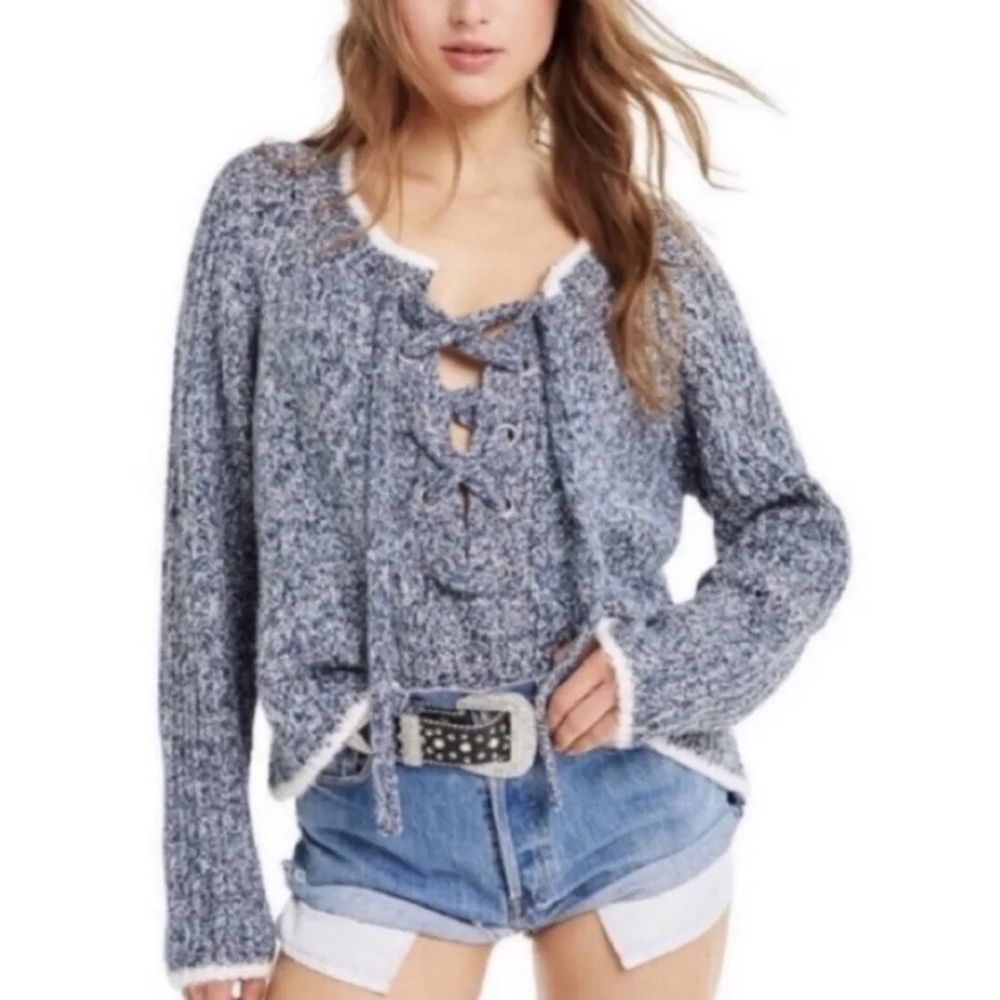 Wildfox Medium Queen Oxford Knit Lace Up Sweater Heather Gray